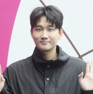 이용진Img